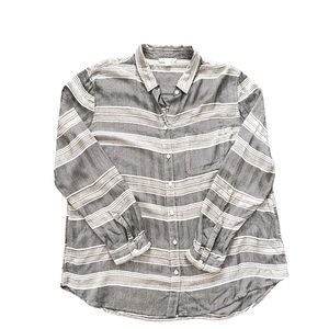Beach Lunch Lounge Soft Flannel Button Down Striped Black, White & Gray